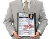 ¿Cómo conseguir trabajo a los 45 años?                         Por Hebe Costa